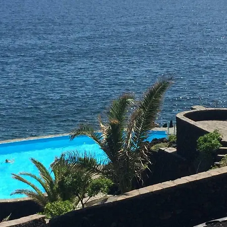 Apartment Salitre La Caleta (El Hierro)